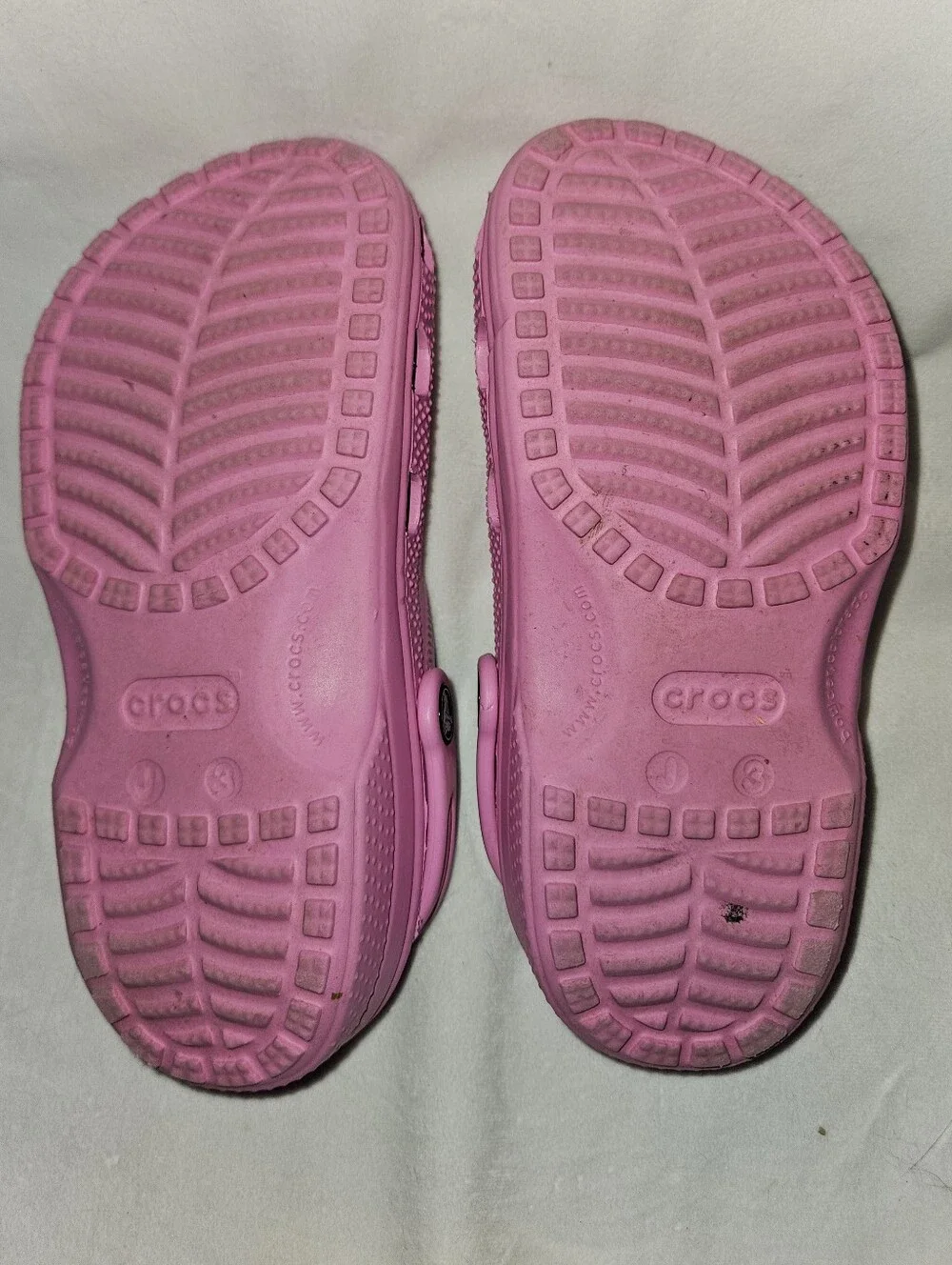 Big Kid's Unisex Taffy Pink Crocs - Size J3